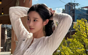 Outfit Shin Ji Won Jadi Perbincangan, Begini Penjelasannya