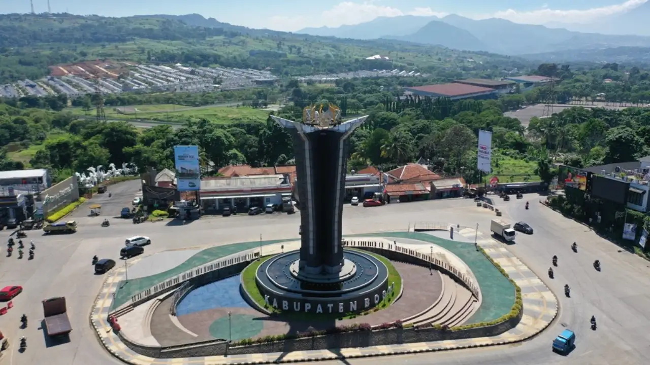 Pemkab Bogor Buat Parit Pembatas Cegah Kebakaran Masuk ke Area TPA Baru 1 Pemkab Bogor Buat Parit Pembatas Cegah Kebakaran Masuk ke Area TPA Baru