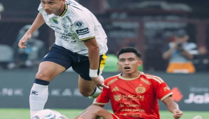 Persija Bungkam Persib 2-1, Gol Dramatis di Menit 90+5