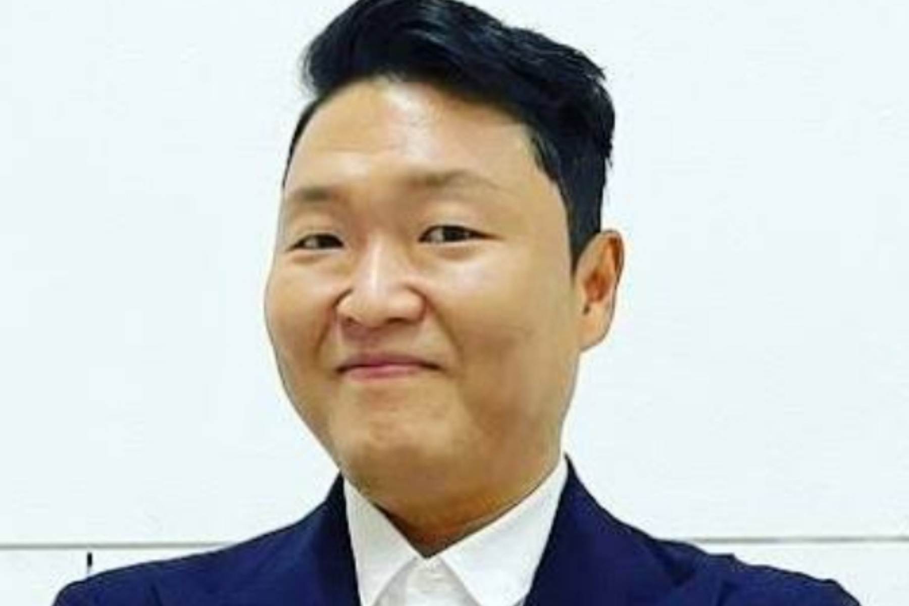 Psy Didenda 5 Juta Won Terkait Obat Tidur, Ini Kronologi Kasusnya