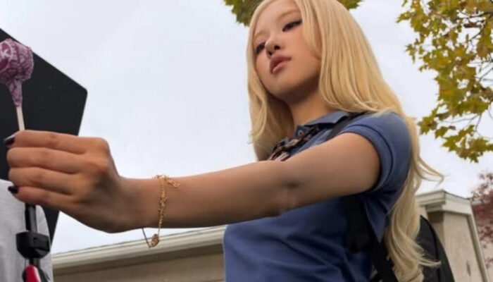 Rosé Dikabarkan Tolak Tawaran Iklan Rp10 Miliar