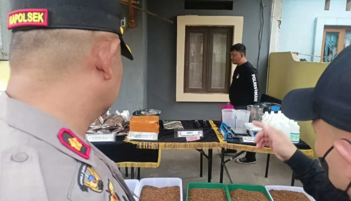 Rumah Kosong di Batujajar Bandung Barat Jadi Pabrik Tembakau Sintetis