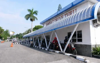 Samsat Drive Thru Jabar: Bayar Pajak Kendaraan Makin Praktis 9 Samsat Drive Thru Jabar: Bayar Pajak Kendaraan Makin Praktis