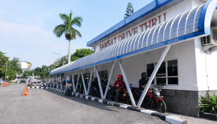 Samsat Drive Thru Jabar: Bayar Pajak Kendaraan Makin Praktis