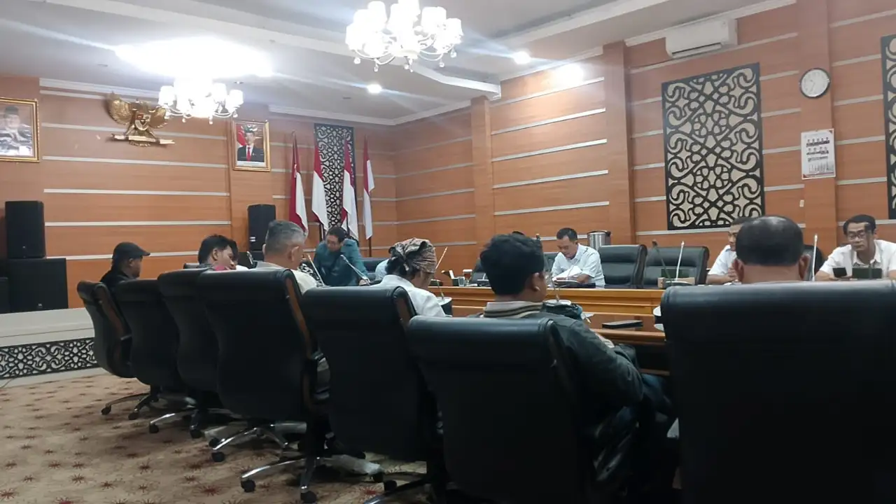 Soroti 2 Tambang di Lulut Klapanunggal, DPRD Kabupaten Bogor Gelar RDP dan Minta Pengusaha Tuntaskan Perizinan 