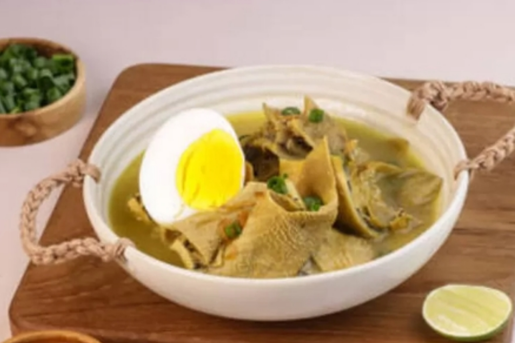 Soto Babat Memang Menggoda, Tapi Kandungan Ini Wajib Anda Perhatikan 1 Soto Babat Memang Menggoda, Tapi Kandungan Ini Wajib Anda Perhatikan