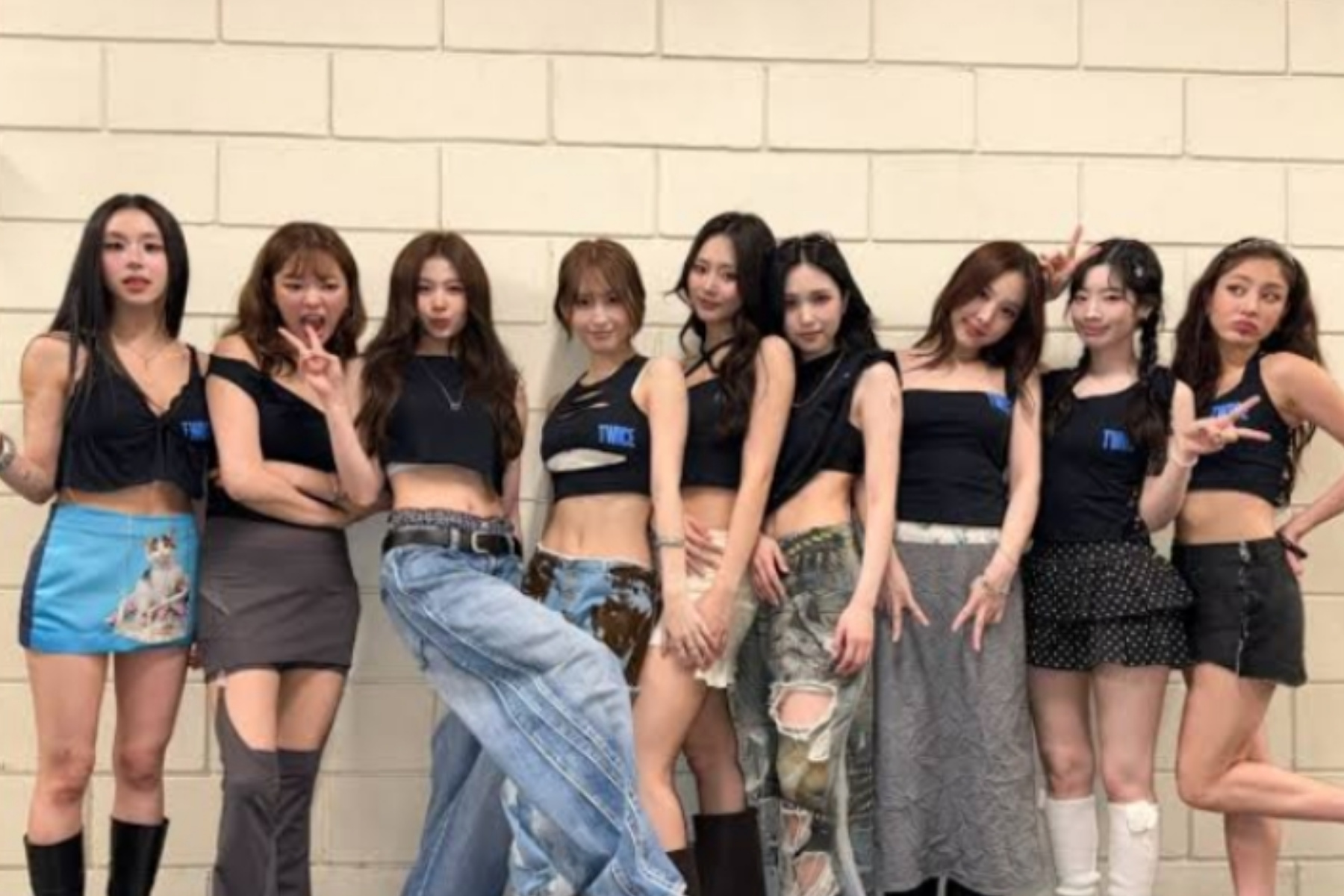 TWICE Siapkan Live LP, Rekaman Konser Seoul Akhirnya Jadi Koleksi Fisik