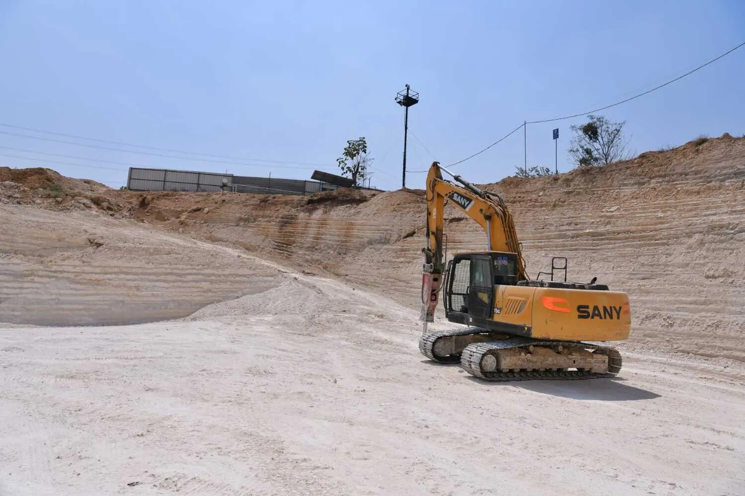 Tambang PT Mas Putih Belitung di Karawang Ditutup Pemprov Jabar 1 Tambang PT Mas Putih Belitung di Karawang Ditutup Pemprov Jabar