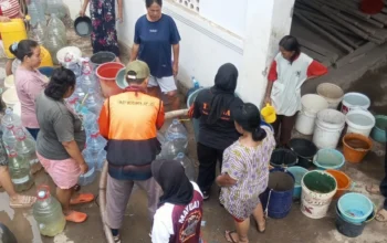Wilayah Jonggol Alami Kekeringan, Pemkab Bogor Pasok 8.000 Liter Air Bersih untuk 300 Warga Sukamaju 1 Wilayah Jonggol Alami Kekeringan, Pemkab Bogor Pasok 8.000 Liter Air Bersih untuk 300 Warga Sukamaju