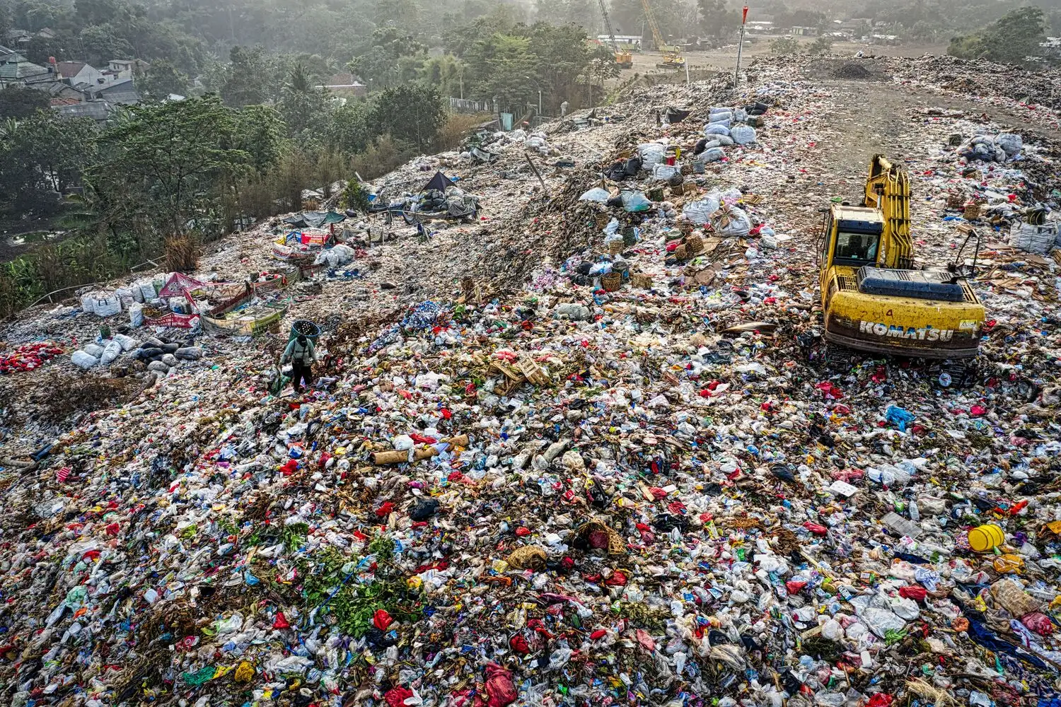 25.000 Mahasiswa Dikerahkan, Sampah Bandung Raya Ditarget Turun 20%
