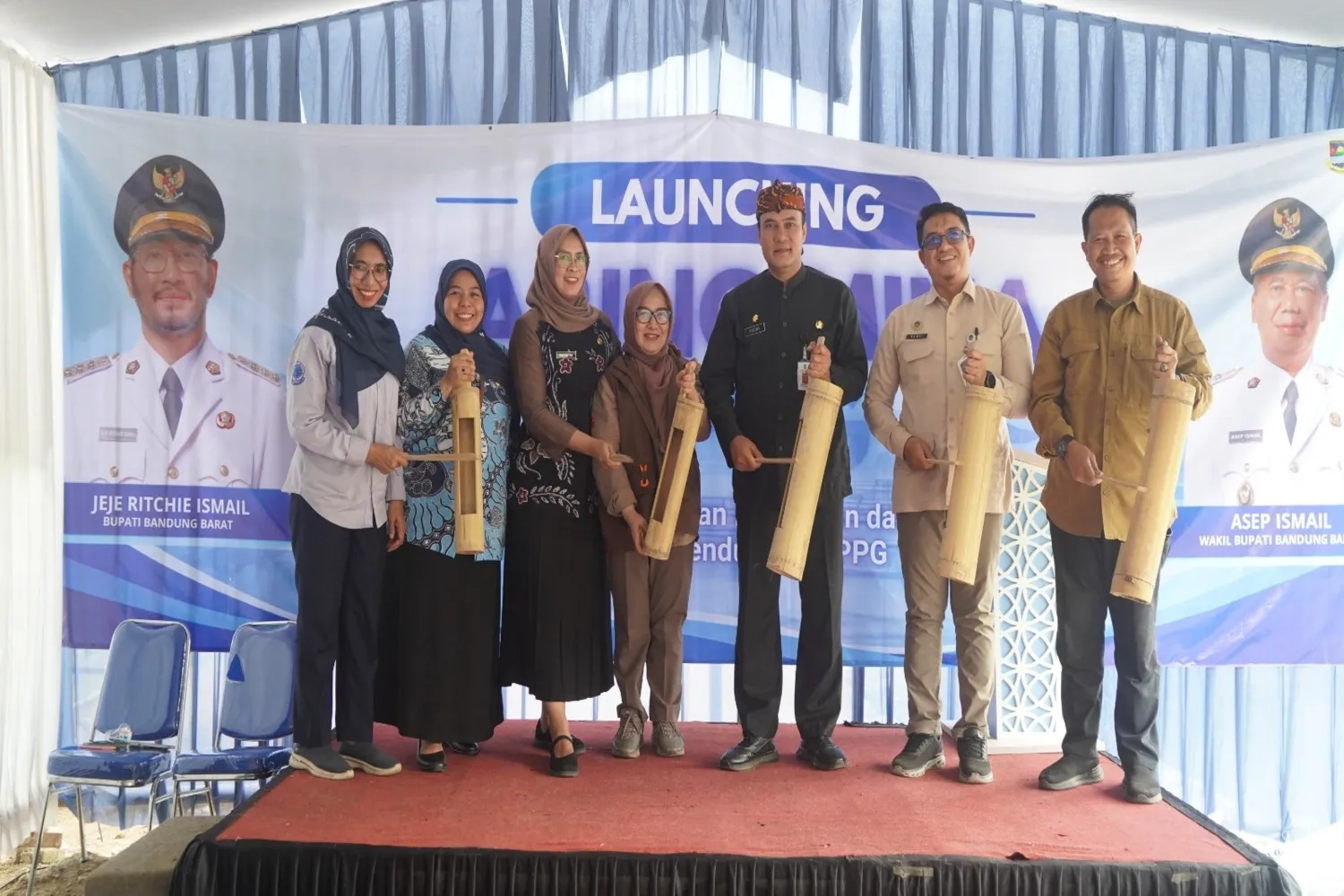 Bandung Barat Luncurkan JARING MINA SPPG, Perkuat Rantai Pasok Ikan Lokal 1 Bandung Barat Luncurkan JARING MINA SPPG, Perkuat Rantai Pasok Ikan Lokal