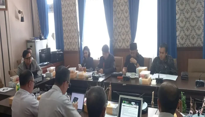 DPRD Kota Bandung Sahkan Perda, Bank Bandung Berubah Status