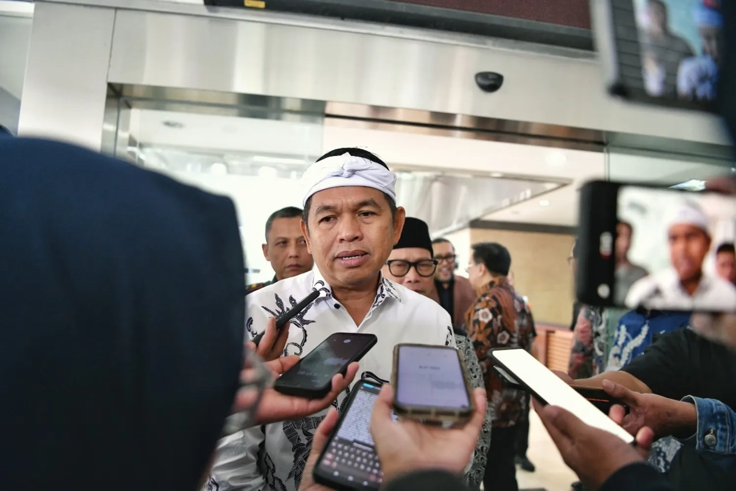 Dedi Mulyadi Soroti Pinjol dan Judol di Jabar