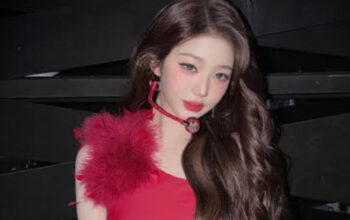 Foto Jang Won Young Saat Fitting Dior Tuai Perhatian Netizen