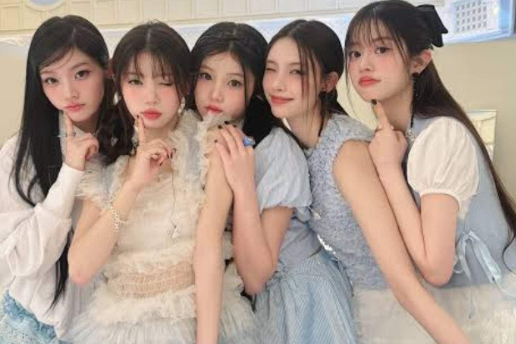 ILLIT Raih Sertifikasi Triple Platinum Jepang Lewat Lagu Magnetic