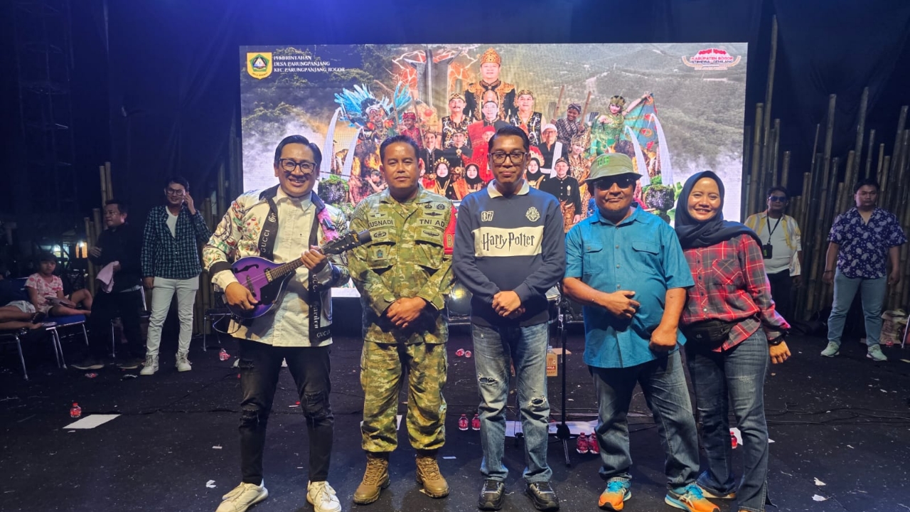 Ketua APDESI Kabupaten Bogor Beri Apresiasi di Hari Jadi ke-111 Desa Parung Panjang