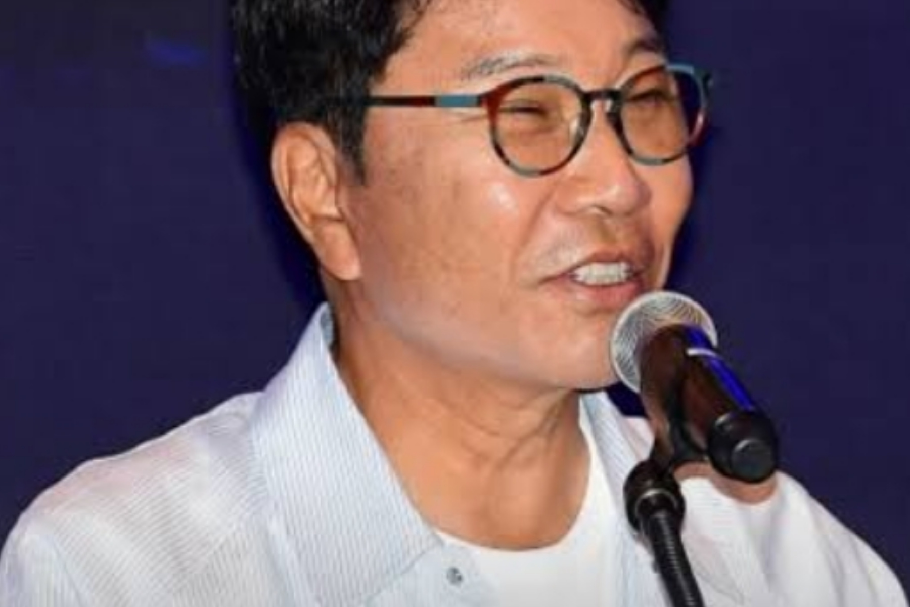 Lee Soo Man Perkenalkan Dua Grup K-pop Baru