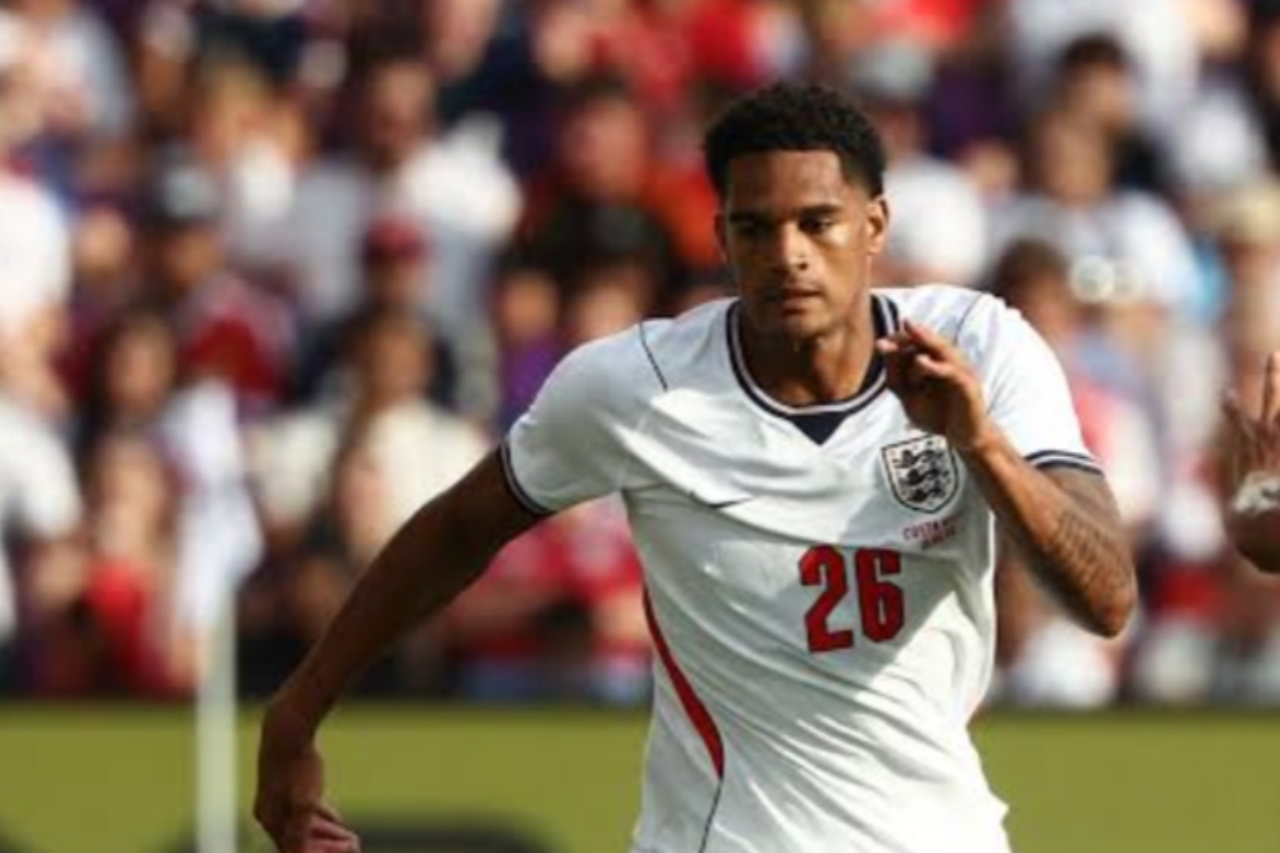Liverpool Masuk Persaingan Membawa Pulang Jarell Quansah