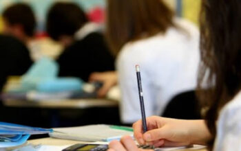 Mengapa Pendidikan Penting bagi Masa Depan Individu dan Masyarakat? 3 Mengapa Pendidikan Penting bagi Masa Depan Individu dan Masyarakat?