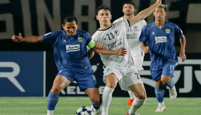 Persib Bandung Hajar Melbourne Victory 2-0